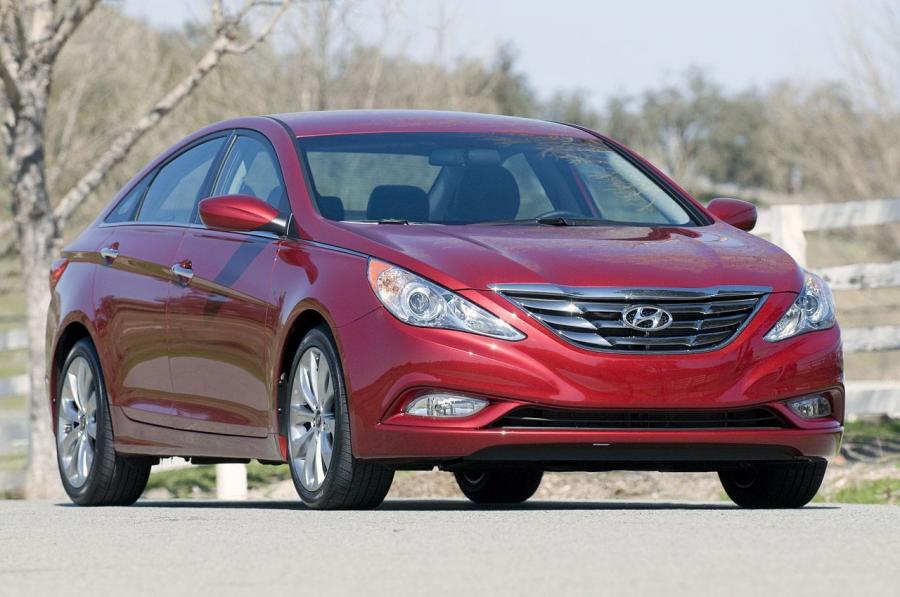  Hyundai Sonata 2011 года  (US) (фото 38 из 85)